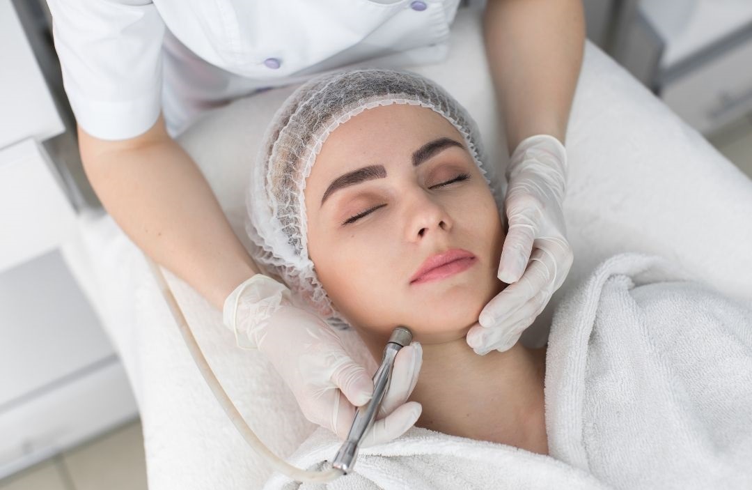 aesthetic dermatologist near me in Beeramguda 